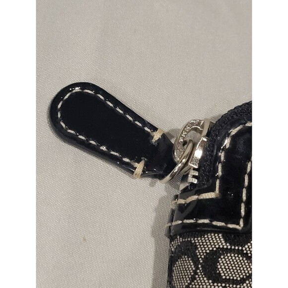 Coach 61992E Mini Signature Ipad Tablet Sleeve Padded Zip Top - Picture 4 of 8